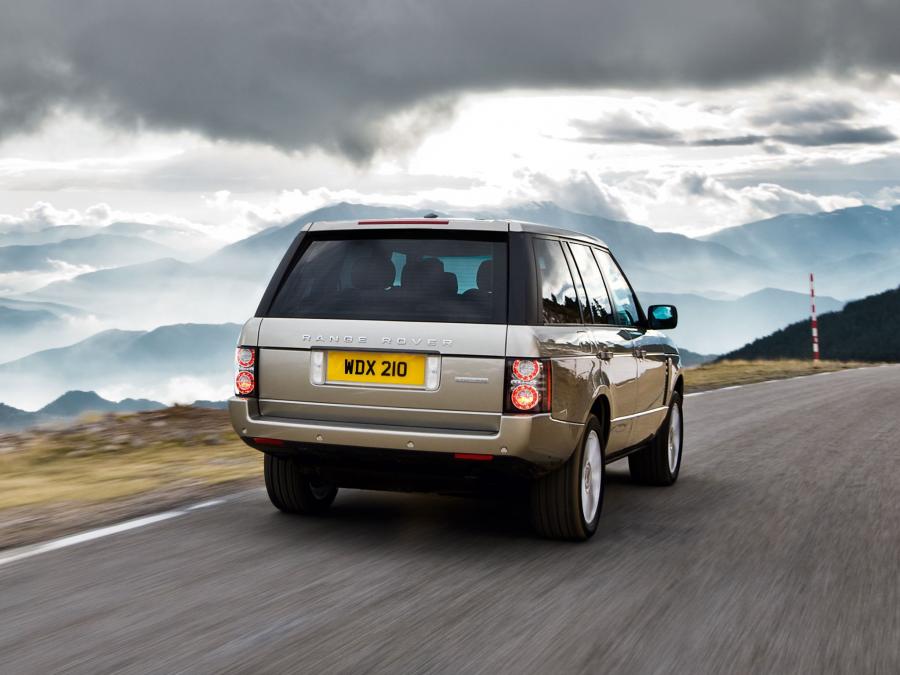  Land Rover Range Rover Supercharged 2009 года  (фото 4 из 16)